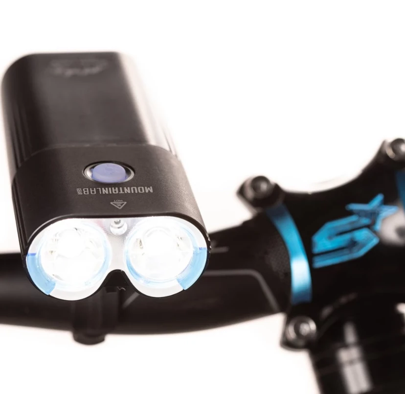 Mountain Lab X1800 Flashlight Kit 2 Mountain Lab X1800 Flashlight Kit - Image 2