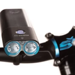 Mountain Lab X1800 Flashlight Kit